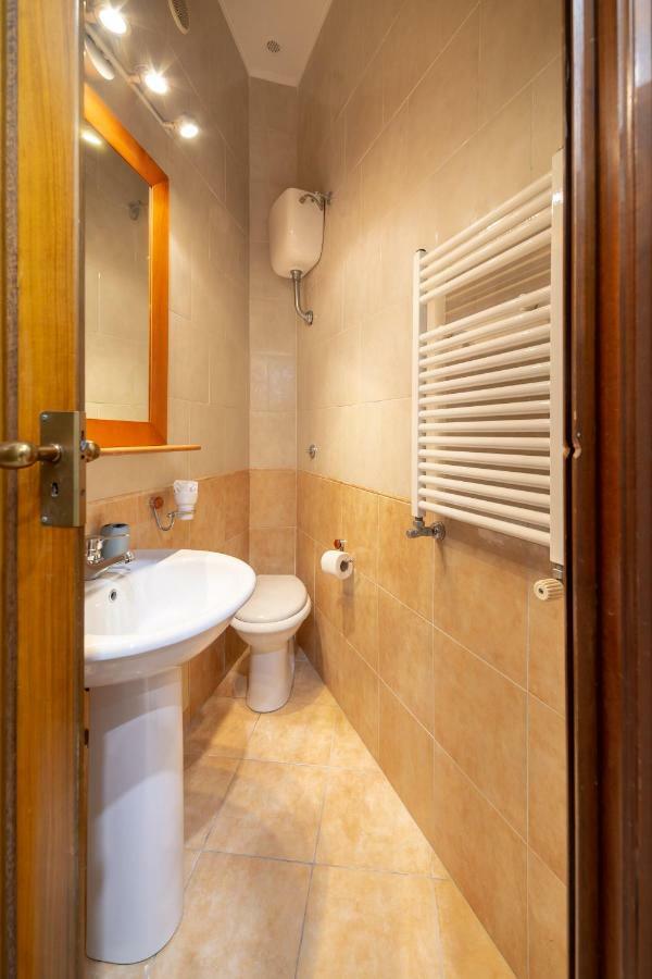The Dante Apartment By Houseinnaples Extérieur photo
