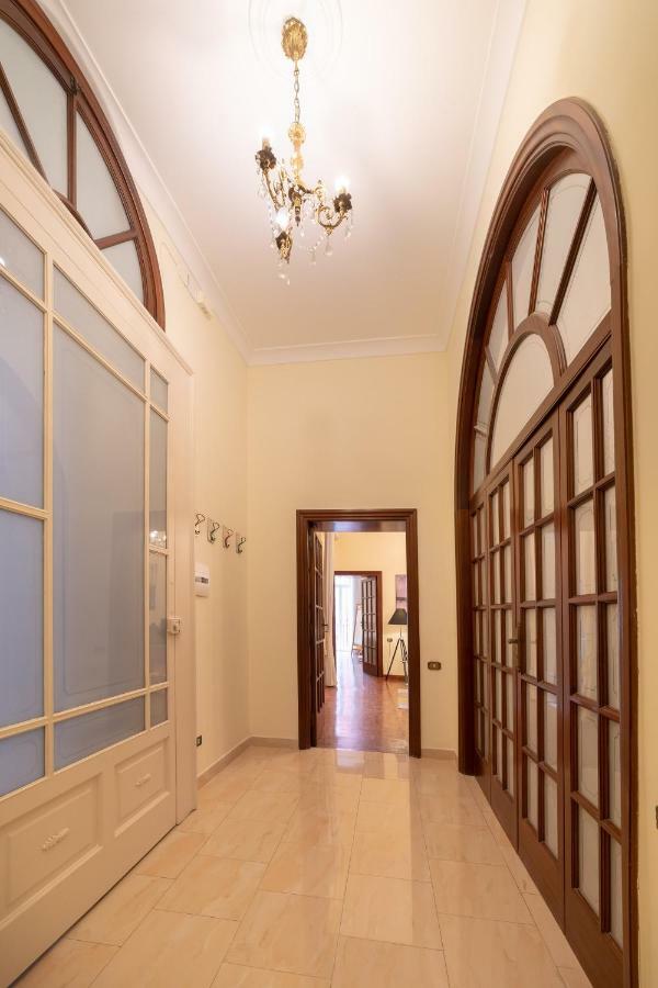 The Dante Apartment By Houseinnaples Extérieur photo